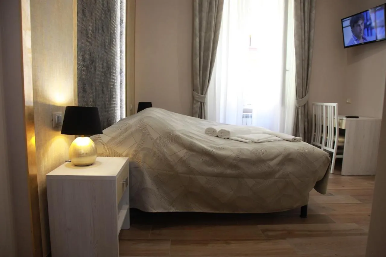 Hotelier 51 Řím Penzion